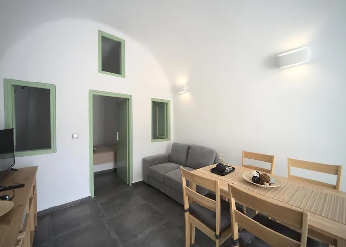 Morning Star Traditional * Pýrgos