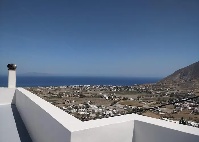 Morning Star Traditional Pýrgos